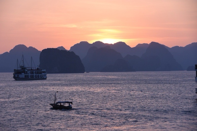 Ảnh Du thuyền Hạ Long 5 sao 2 ngày 1 đêm